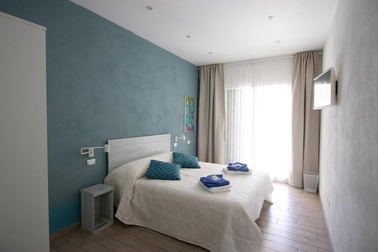 Un Posto Al Sole Bed & Breakfast Molino Nuovo  Exterior photo