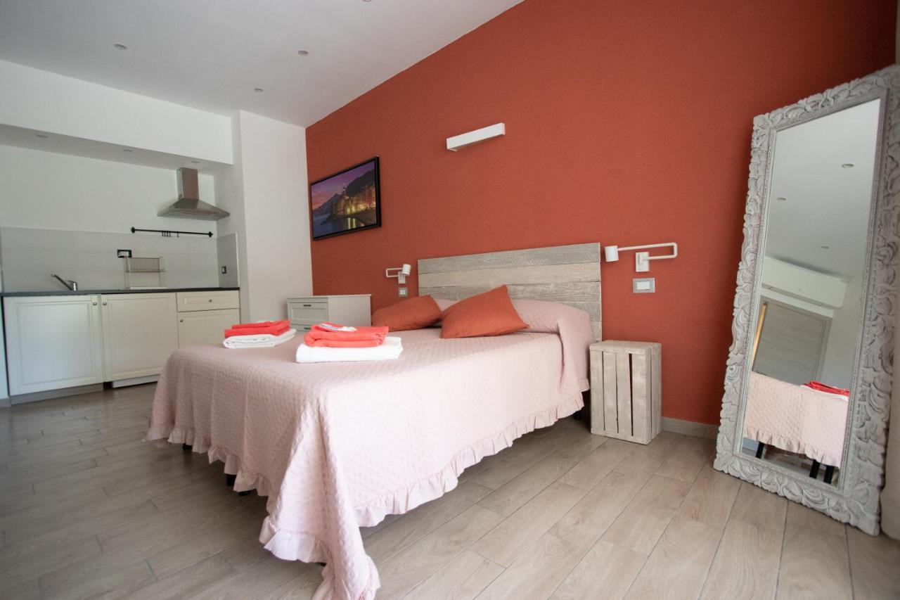 Un Posto Al Sole Bed & Breakfast Molino Nuovo  Exterior photo